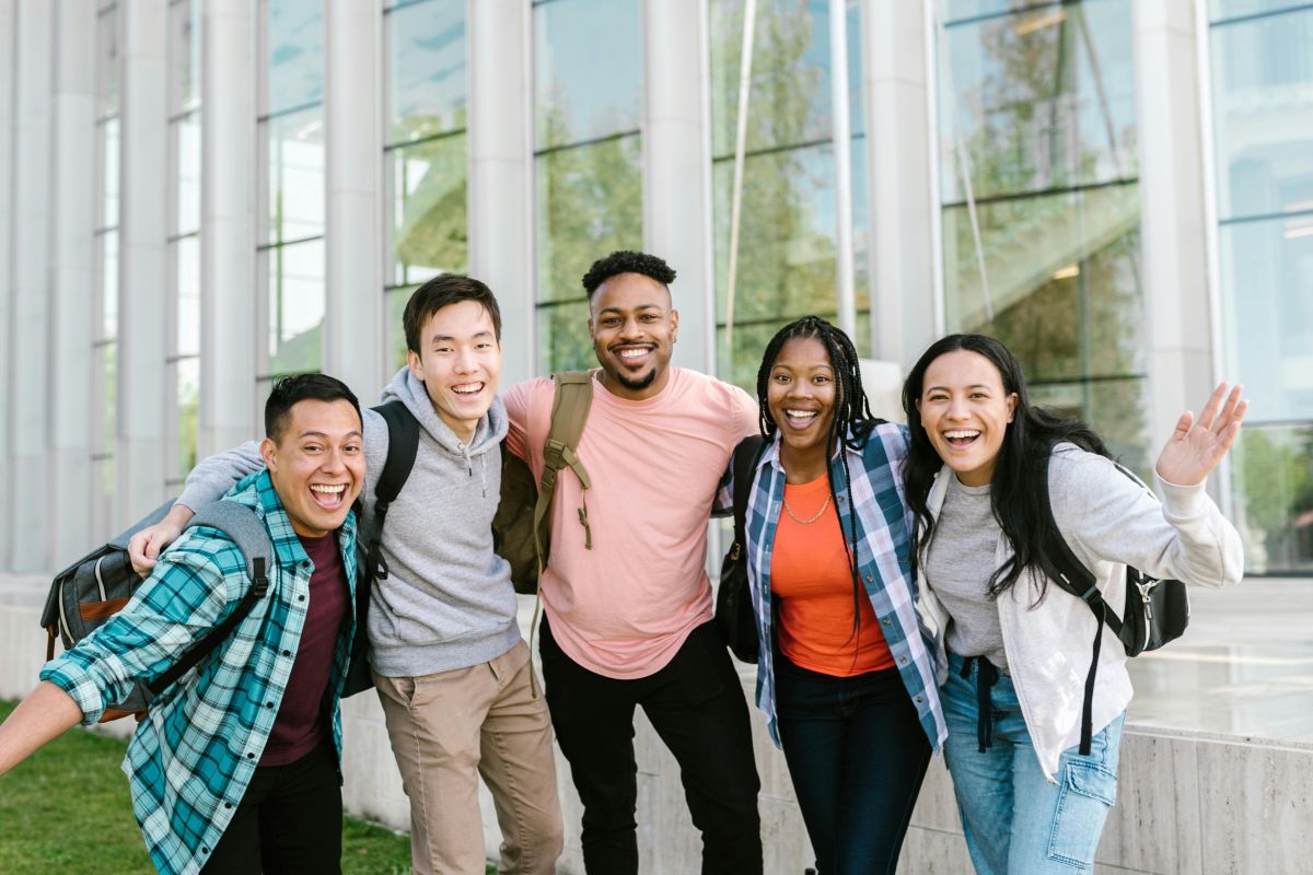 international university students group